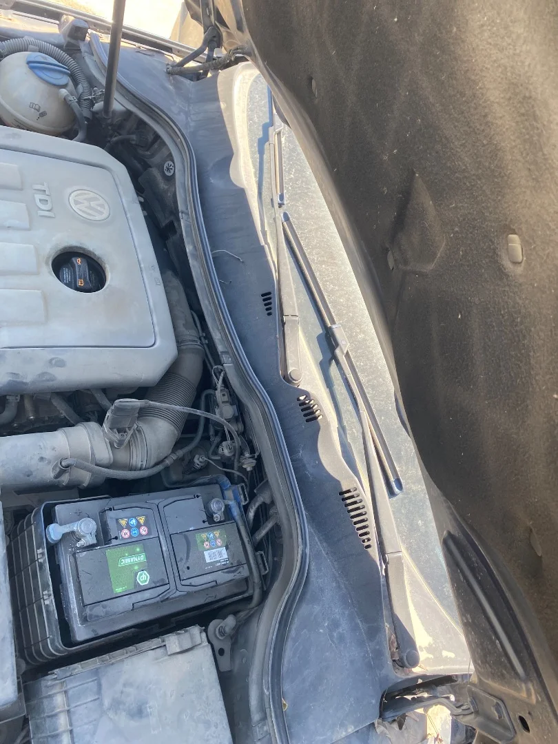 Foto de TORPEDO VOLKSWAGEN PASSAT BERLINA (3C2) 2.0 TDI (140 CV / 103 KW)