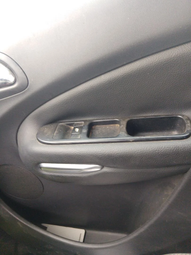 Foto de MANDO ELEVALUNAS DELANTERO DERECHO CITROEN C3 PICASSO 1.6 16V (120 CV / 88 KW)