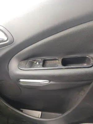 Foto de MANDO ELEVALUNAS DELANTERO DERECHO CITROEN C3 PICASSO 1.6 16V (120 CV / 88 KW)