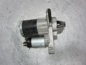 Foto de MOTOR ARRANQUE RENAULT CLIO IV referencia 233000557R foto 3