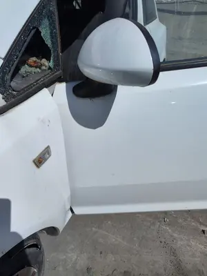 Foto de RETROVISOR IZQUIERDO OPEL CORSA D 1.3 16V CDTI (75 CV / 55 KW) foto 5