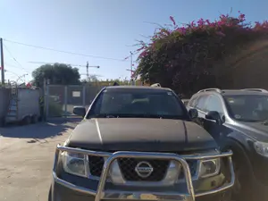 Foto de BRAZO LIMPIA DELANTERO IZQUIERDO NISSAN PATHFINDER (R51) 2.5 dCi Diesel CAT (190 CV / 140 KW) referencia 288814X10A