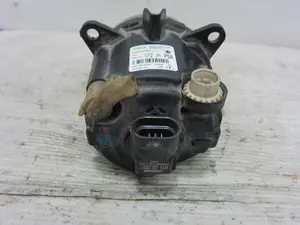 Foto de FARO ANTINIEBLA DERECHO CITROEN BERLINGO COMBI referencia 89210472 foto 2