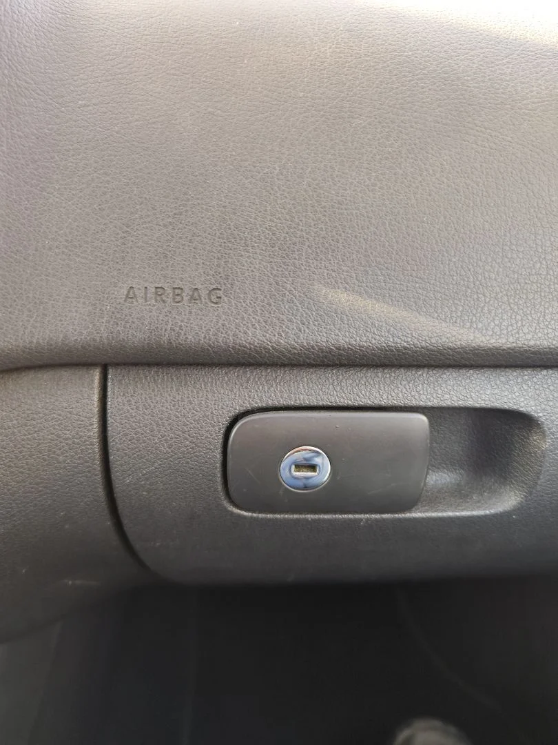 Foto de AIRBAG DELANTERO DERECHO VOLKSWAGEN GOLF PLUS V (5M1) 1.9 TDI (105 CV / 77 KW)