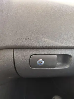 Foto de AIRBAG DELANTERO DERECHO VOLKSWAGEN GOLF PLUS V (5M1) 1.9 TDI (105 CV / 77 KW)