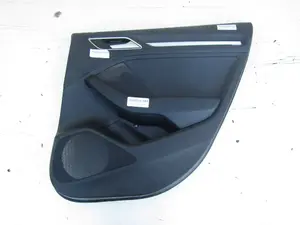 Foto de GUARNECIDO PUERTA TRASERA DERECHA AUDI A3 SEDÁN (8VM) 2.0 16V TDI (150 CV / 110 KW) referencia 162855031