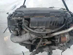 Foto de MOTOR COMPLETO PEUGEOT 206 1.4 HDi (68 CV / 50 KW) referencia 8HX foto 3