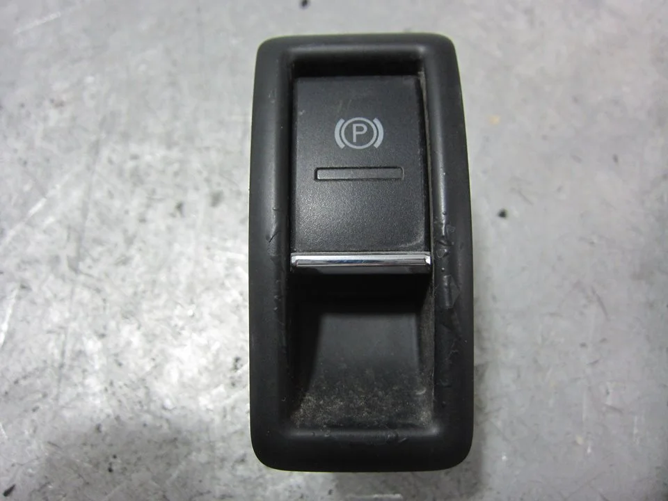 Foto de PALANCA FRENO PORSCHE CAYENNE (TIPO 92A) 3.6 CAT (299 CV / 220 KW) referencia 7P5927225