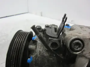 Foto de COMPRESOR AIRE ACONDICIONADO SEAT IBIZA (6L1) referencia 6Q0820803G foto 2