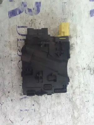 Foto de NO IDENTIFICADO VOLKSWAGEN GOLF V (1K1)(10.2003) referencia 1K0953549A foto 3