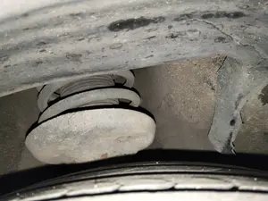 Foto de AMORTIGUADOR DELANTERO DERECHO VOLKSWAGEN GOLF IV BERLINA (1J1)(10.1997)
