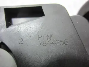 Foto de MANDO MULTIFUNCION OPEL ASTRA F BERLINA 1.6 CAT (101 CV / 74 KW) referencia 7844256 foto 8