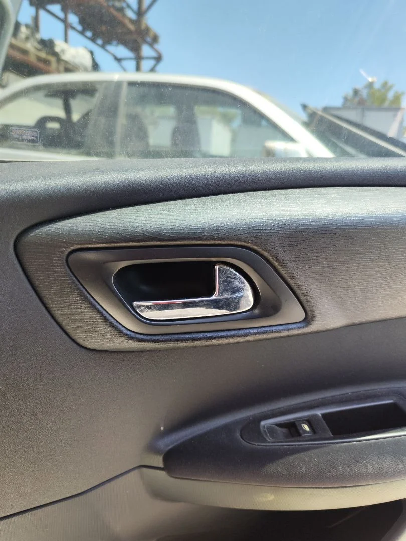 Foto de MANETA INTERIOR TRASERA DERECHA CITROEN C4 BERLINA 1.6 16V HDi (90 CV / 66 KW) referencia 914493