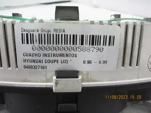 Foto de CUADRO INSTRUMENTOS HYUNDAI COUPE (J2) referencia 9400327101 foto 8