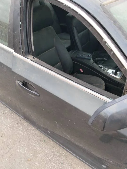 Foto de MANETA EXTERIOR DELANTERA IZQUIERDA BMW SERIE 5 BERLINA (E60)