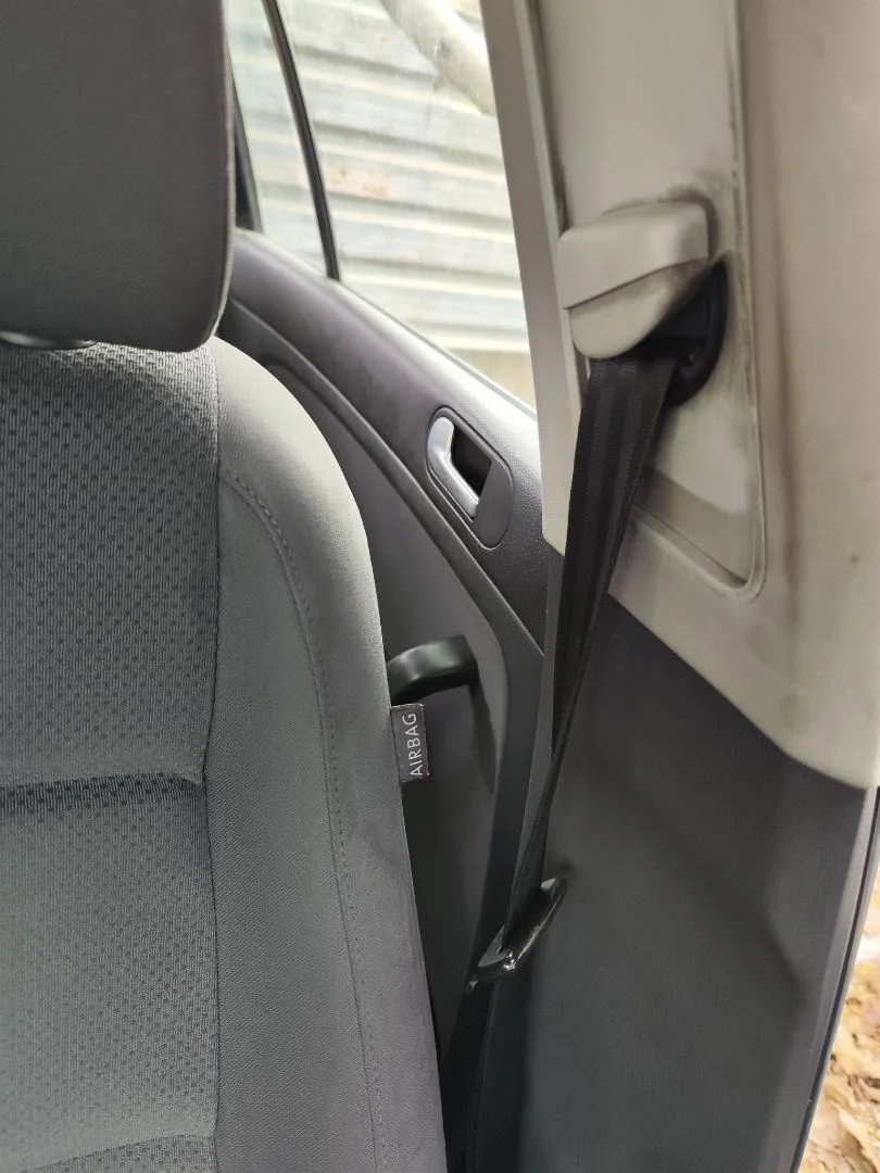 Foto de CINTURON SEGURIDAD DELANTERO IZQUIERDO VOLKSWAGEN GOLF PLUS V (5M1) 1.9 TDI (105 CV / 77 KW)