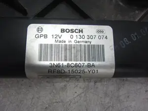 Foto de ELECTROVENTILADOR MAZDA 3 BERLINA (BK) 2.0 Diesel CAT (143 CV / 105 KW) referencia 0130307074 foto 3