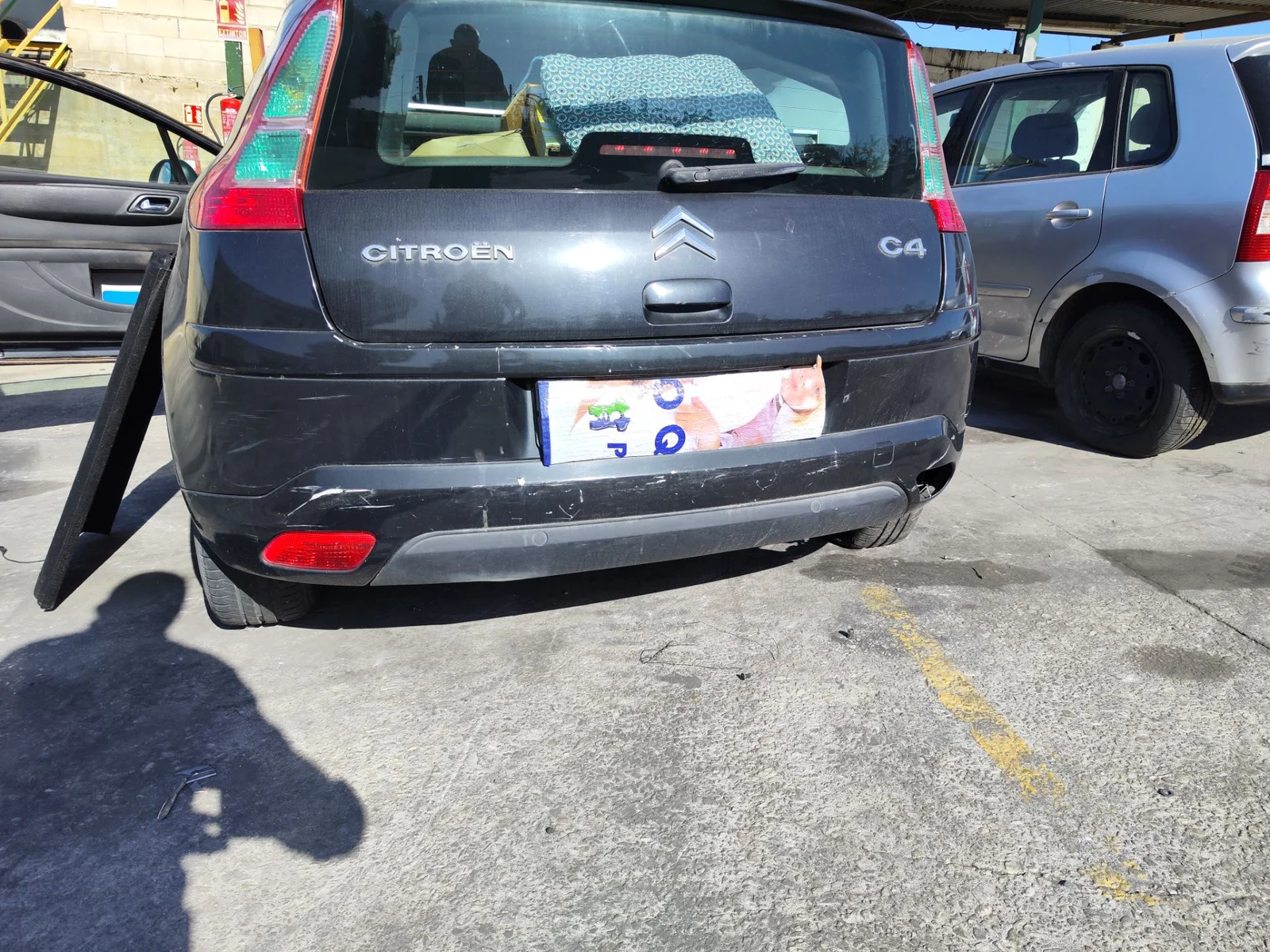 Foto de PARAGOLPES TRASERO CITROEN C4 COUPE 1.4 16V (88 CV / 65 KW)