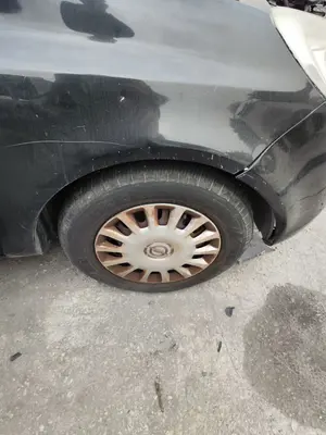 Foto de LLANTA OPEL CORSA D 1.3 16V CDTI (75 CV / 55 KW)