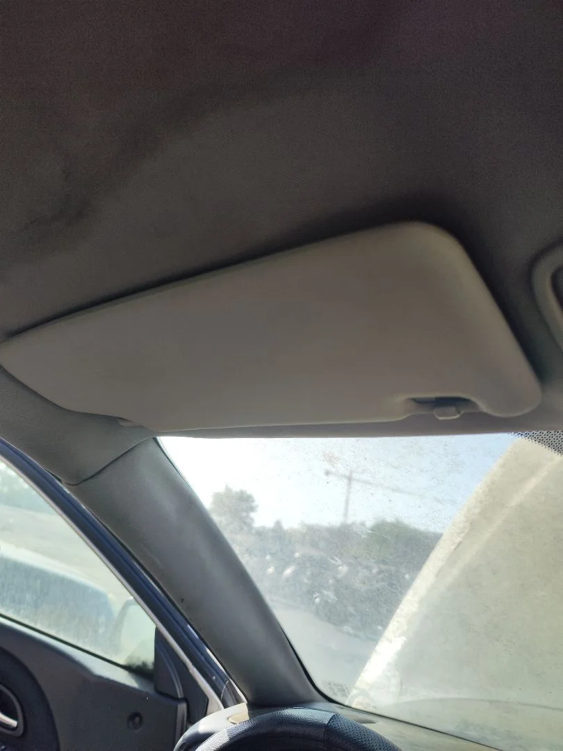 Foto de PARASOL IZQUIERDO VOLVO S40 BERLINA 1.9 Diesel CAT (116 CV / 85 KW)