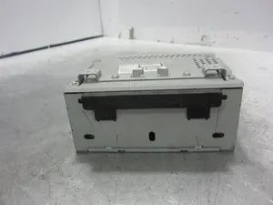 Foto de SISTEMA AUDIO / RADIO CD FORD FIESTA (CNN) 1.5 TDCi CAT (75 CV / 55 KW) referencia AM5T18C815PL