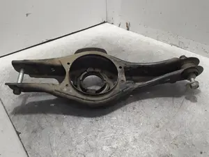 Foto de BRAZO SUSPENSION INFERIOR TRASERO IZQUIERDO HYUNDAI TUCSON (NX) híbrido-suave 100 kW (1.6 Ltr. - 100 kW CRDi) (136 CV / 100 KW) referencia 55210N9050 foto 1