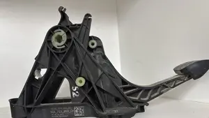 Foto de PEDAL EMBRAGUE SEAT LEON ST 5F8 1.6 TDI (105 CV / 77 KW) referencia 5Q1721059CM foto 3