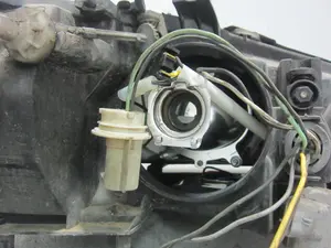 Foto de FARO IZQUIERDO OPEL ASTRA G BERLINA 1.7 16V DTI CAT (Y 17 DT / LR6) (75 CV / 55 KW) referencia 93175368 foto 14