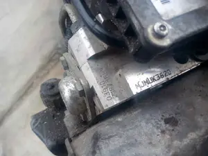 Foto de CAJA CAMBIOS CITROEN C4 BERLINA 1.6 HDi FAP (112 CV / 82 KW) referencia 9674693580 foto 14