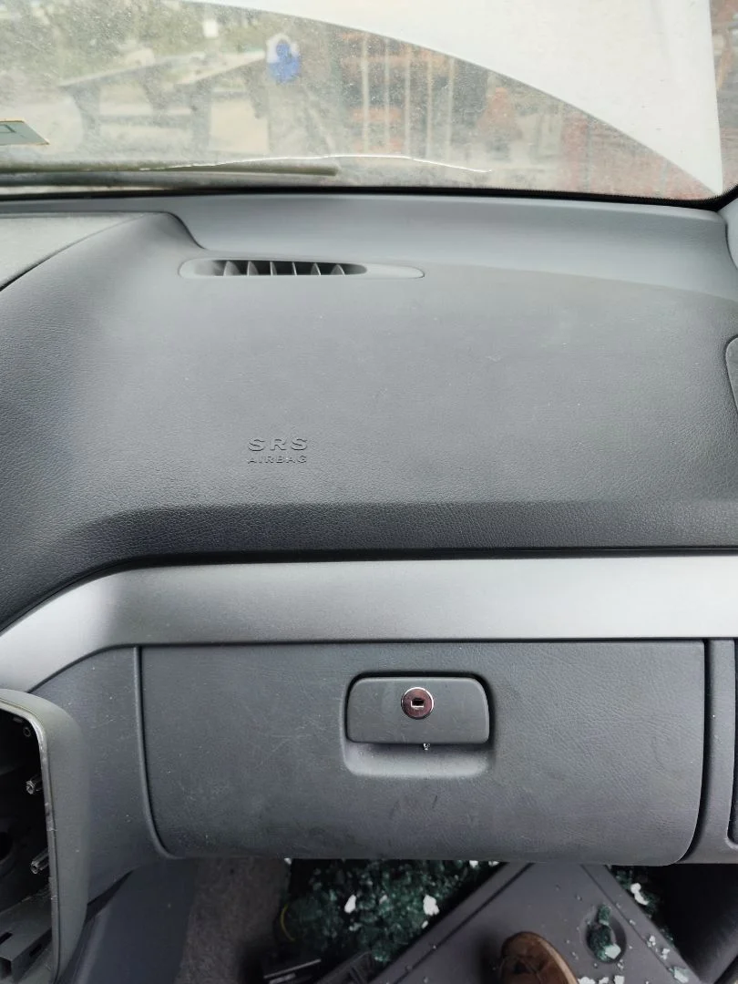 Foto de AIRBAG DELANTERO DERECHO MERCEDES-BENZ VIANO (639) 2.1 CDI CAT (150 CV / 110 KW) referencia A6398600102