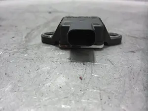Foto de SENSOR ANGULO DE GIRO TOYOTA AVENSIS CROSS SPORT (T27) 1.8 16V CAT (147 CV / 108 KW) referencia 1275100853 foto 4