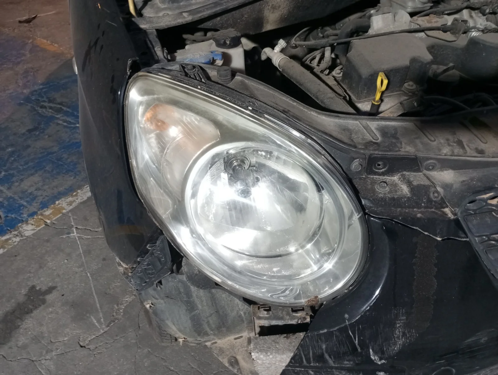 Foto de FARO DERECHO KIA PICANTO (SA) 1.1 CAT (65 CV / 48 KW) referencia 9210207041