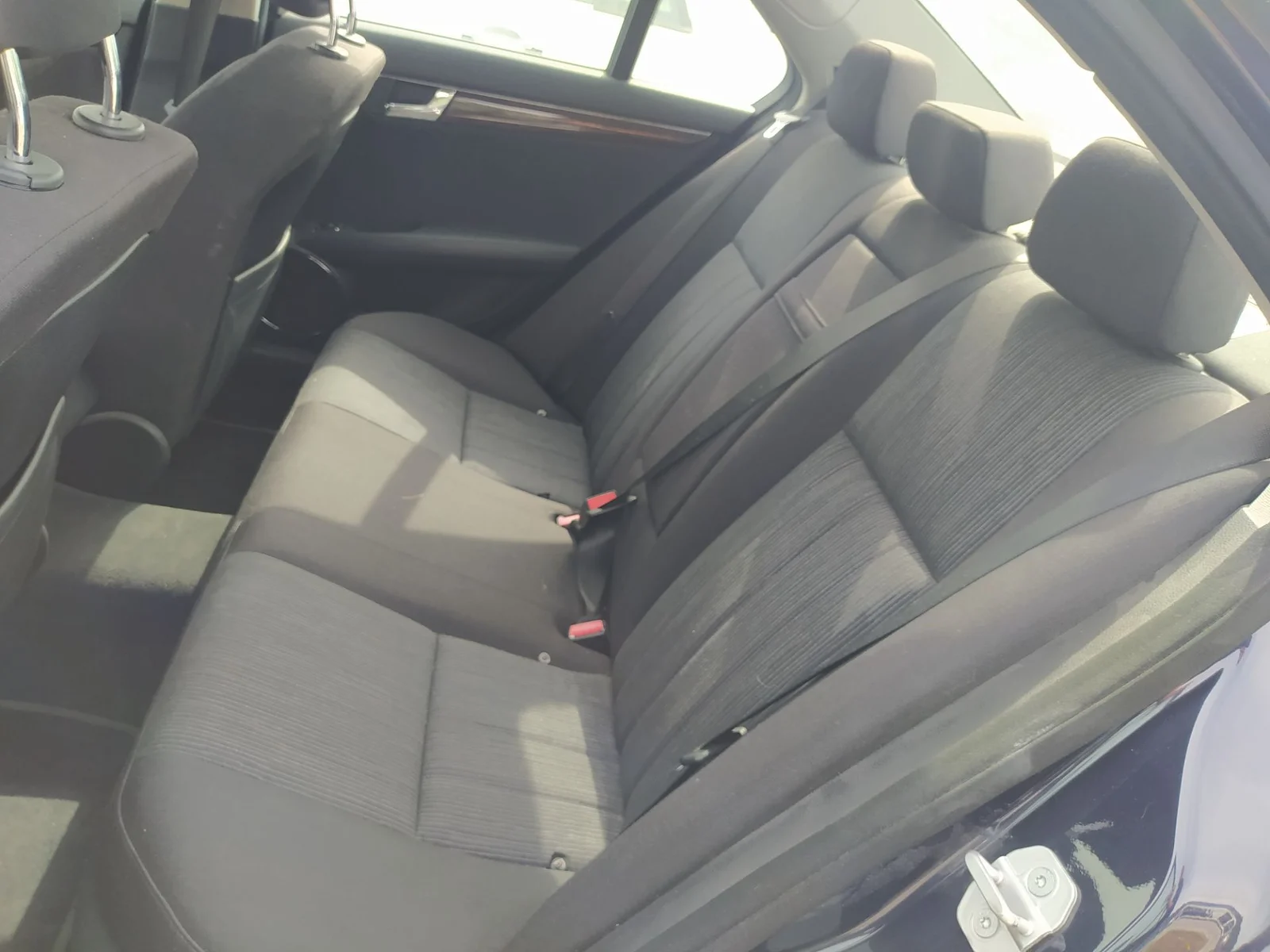 Foto de ASIENTOS TRASERO IZQUIERDO MERCEDES-BENZ CLASE C (BM 204) BERLINA 2.2 CDI CAT (170 CV / 125 KW)