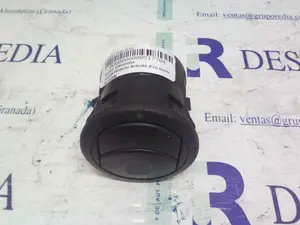 Foto de REJILLA AIREADORA NISSAN PRIMERA BERLINA (P12) referencia R62315600
