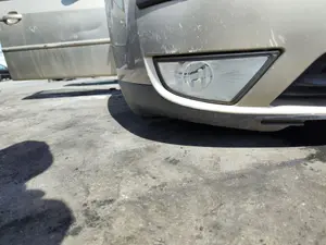Foto de FARO ANTINIEBLA DERECHO FORD MONDEO BERLINA (GE) 2.0 CAT (146 CV / 107 KW) referencia 1331776 foto 3