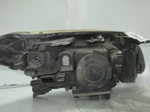 Foto de FARO IZQUIERDO RENAULT LAGUNA III BERLINA 2.0 dCi Diesel CAT (131 CV / 96 KW) referencia 89074183 foto 2