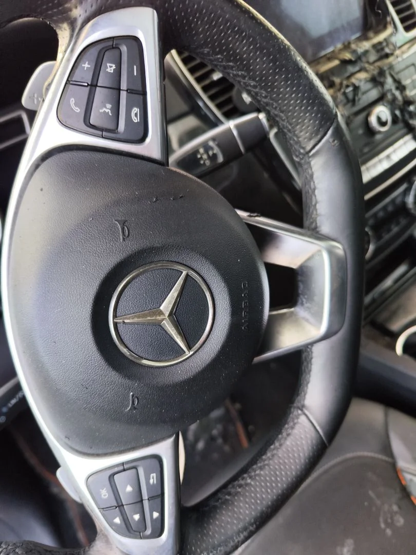Foto de AIRBAG DELANTERO IZQUIERDO MERCEDES-BENZ CLASE GLE (BM 292) COUPE 3.0 CAT (390 CV / 287 KW) referencia A2048210151