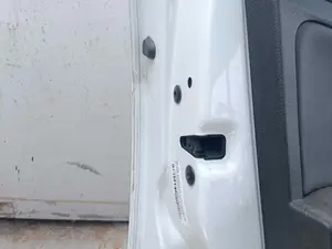 Foto de CERRADURA PUERTA DELANTERA IZQUIERDA VOLKSWAGEN GOLF VII (5G1/BE1) 2.0 TDI (184 CV / 135 KW) foto 4