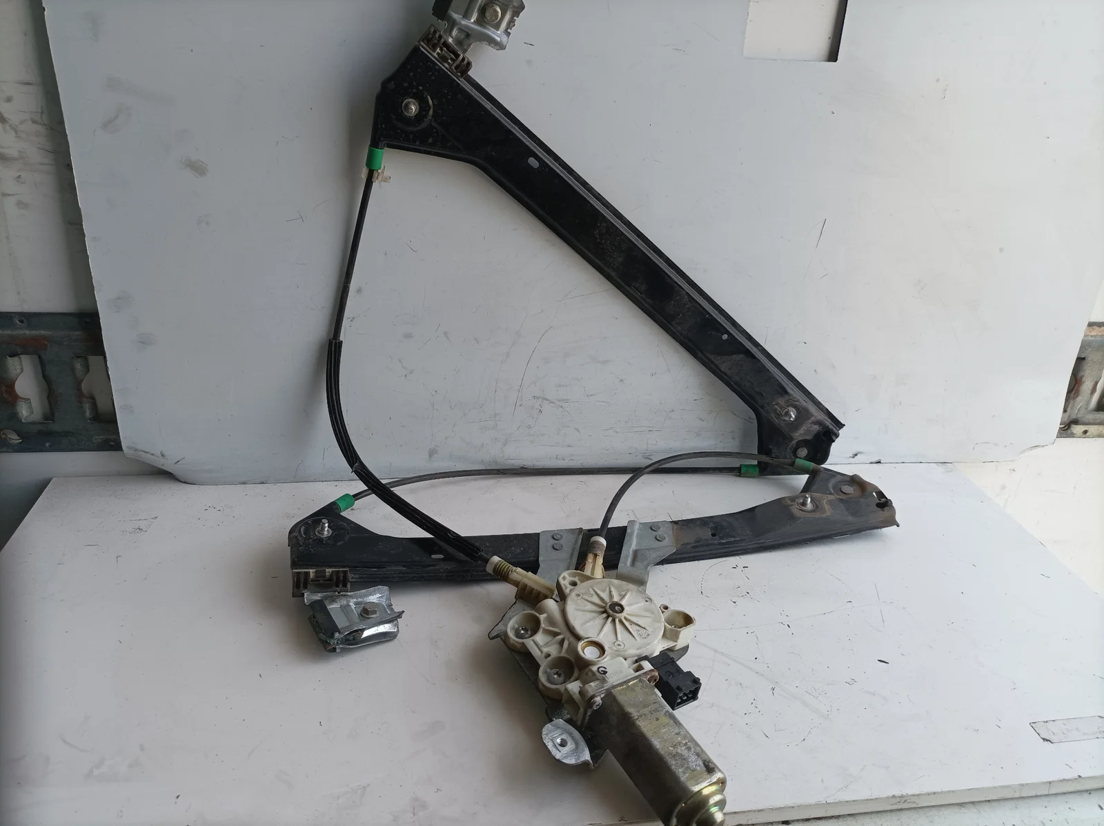 Foto de ELEVALUNAS DELANTERO DERECHO SAAB 9-3 BERLINA 1.9 TiD CAT (0 CV / 0 KW) referencia 1255684