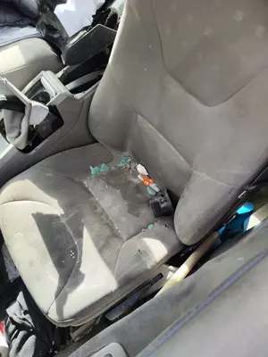 Foto de ASIENTO DELANTERO IZQUIERDO VOLVO S60 BERLINA 2.4 Diesel (126 CV / 93 KW)