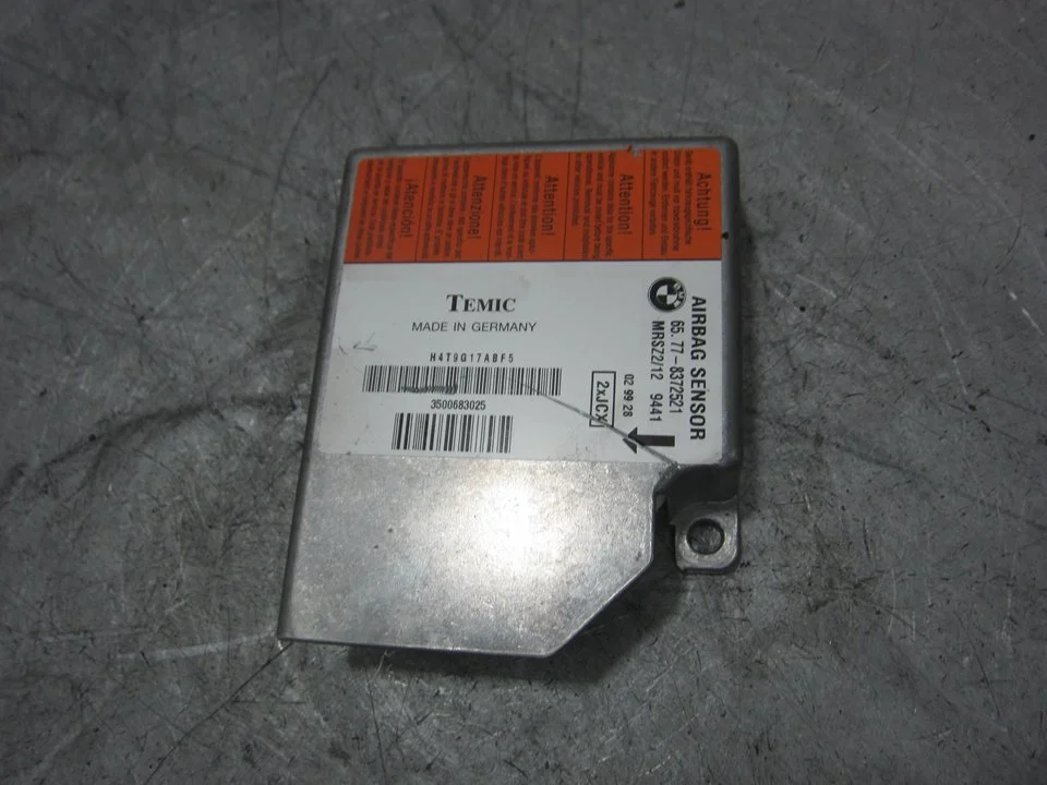Foto de CENTRALITA AIRBAG BMW SERIE 3 BERLINA (E46) 2.0 16V Diesel CAT (136 CV / 100 KW) referencia 65778372521