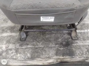 Foto de ASIENTO DELANTERO IZQUIERDO MITSUBISHI MONTERO (V20/V40) 2.8 Turbodiesel (125 CV / 92 KW) foto 12