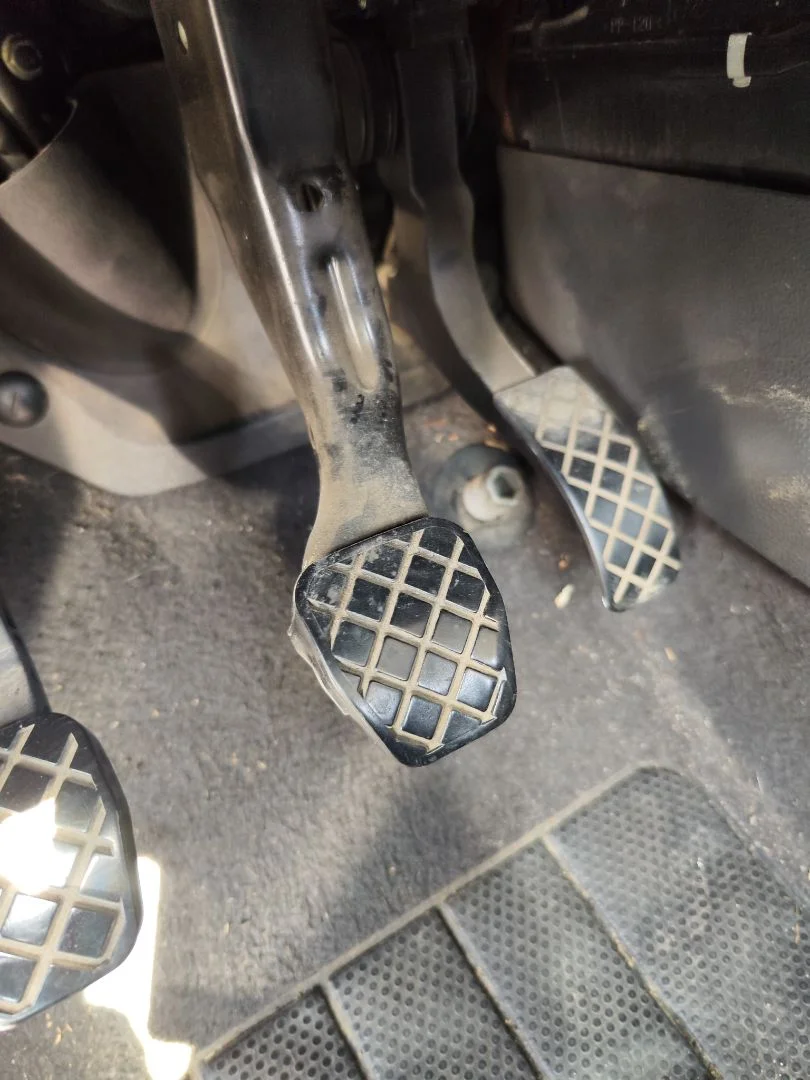 Foto de PEDAL FRENO VOLKSWAGEN POLO IV (9N1) 1.4 16V (75 CV / 55 KW)