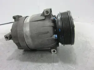 Foto de COMPRESOR AIRE ACONDICIONADO OPEL VECTRA B BERLINA 2.0 DTI (101 CV / 74 KW) referencia 99000243 foto 6
