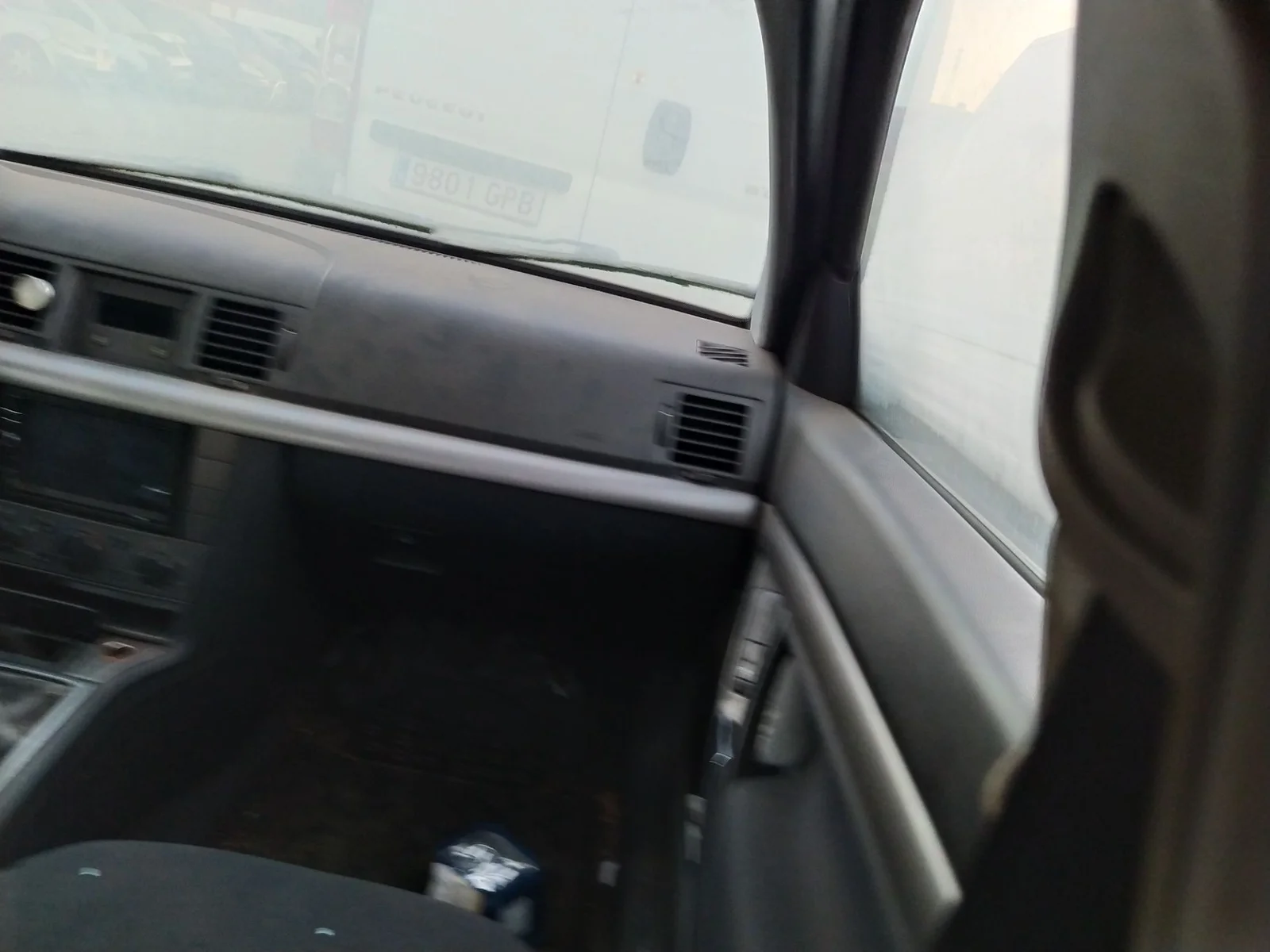 Foto de AIRBAG DELANTERO DERECHO OPEL VECTRA C BERLINA 2.0 DTI (101 CV / 74 KW) referencia 24413420