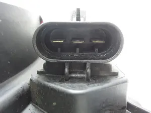 Foto de ELECTROVENTILADOR OPEL ASTRA H BERLINA 1.4 16V (90 CV / 66 KW) referencia 0130303314 foto 4