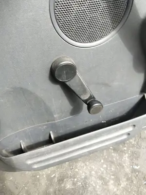 Foto de MANETA ELEVALUNAS DELANTERA DERECHA FORD TRANSIT CONNECT (TC7) 1.8 TDCi CAT (110 CV / 81 KW)