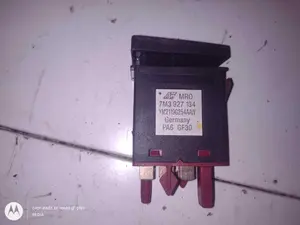Foto de INTERRUPTOR SEAT ALHAMBRA (7V8) referencia 7M3927134 foto 3