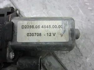 Foto de ELEVALUNAS DELANTERO IZQUIERDO SEAT CORDOBA BERLINA (6K2) 1.9 TDI (90 CV / 66 KW) referencia D23980545450000 foto 4