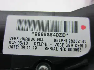 Foto de MANDO MULTIFUNCION CITROEN C5 BERLINA 2.0 HDi FAP (140 CV / 103 KW) referencia 96663640ZD foto 2